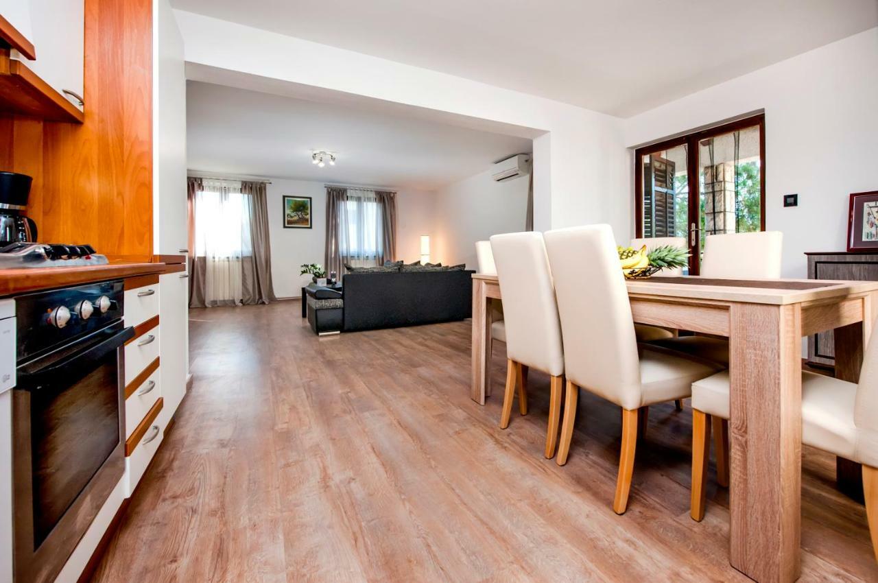 Apartment Nika Rovinj Ngoại thất bức ảnh