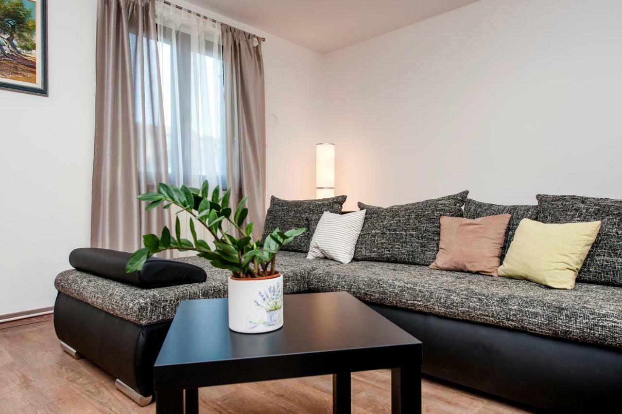 Apartment Nika Rovinj Ngoại thất bức ảnh